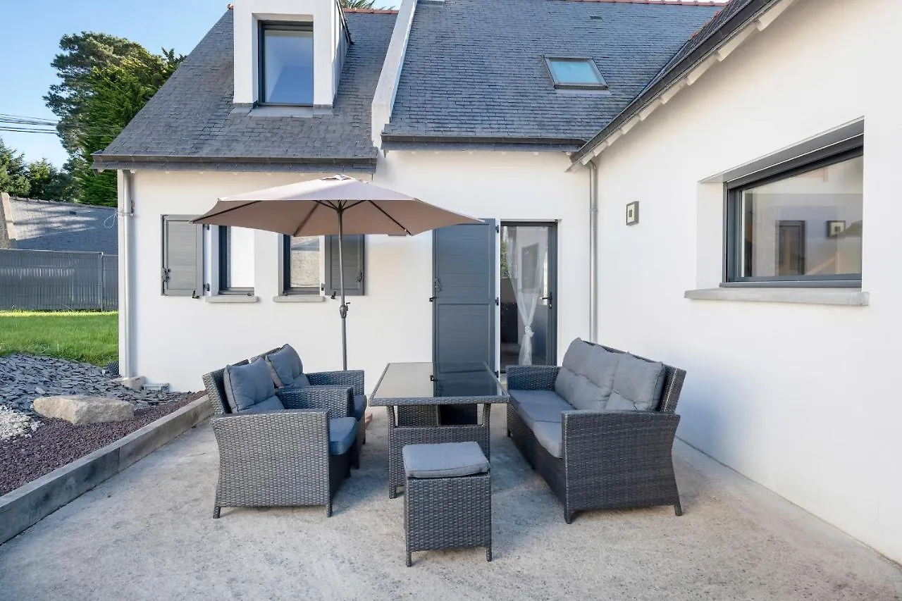 Holiday home Grande Maison Pour 8 Personnes A St Armel Saint-Armel France